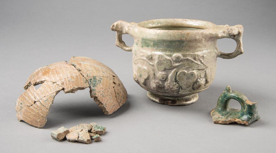 Green-glazed skyphoi